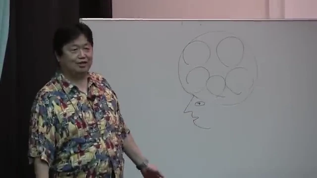 悩みは「問題そのもの」より、頭の中で膨れ上がった状態がしんどい 書き出すと「考える」状態に変わる 「整理」は解決ではない。でも、ものすごく効く