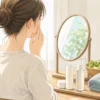 体型、肌、健康習慣と若々しさの関係をやわらかく表す明るいアニメ風の視聴ガイド画像